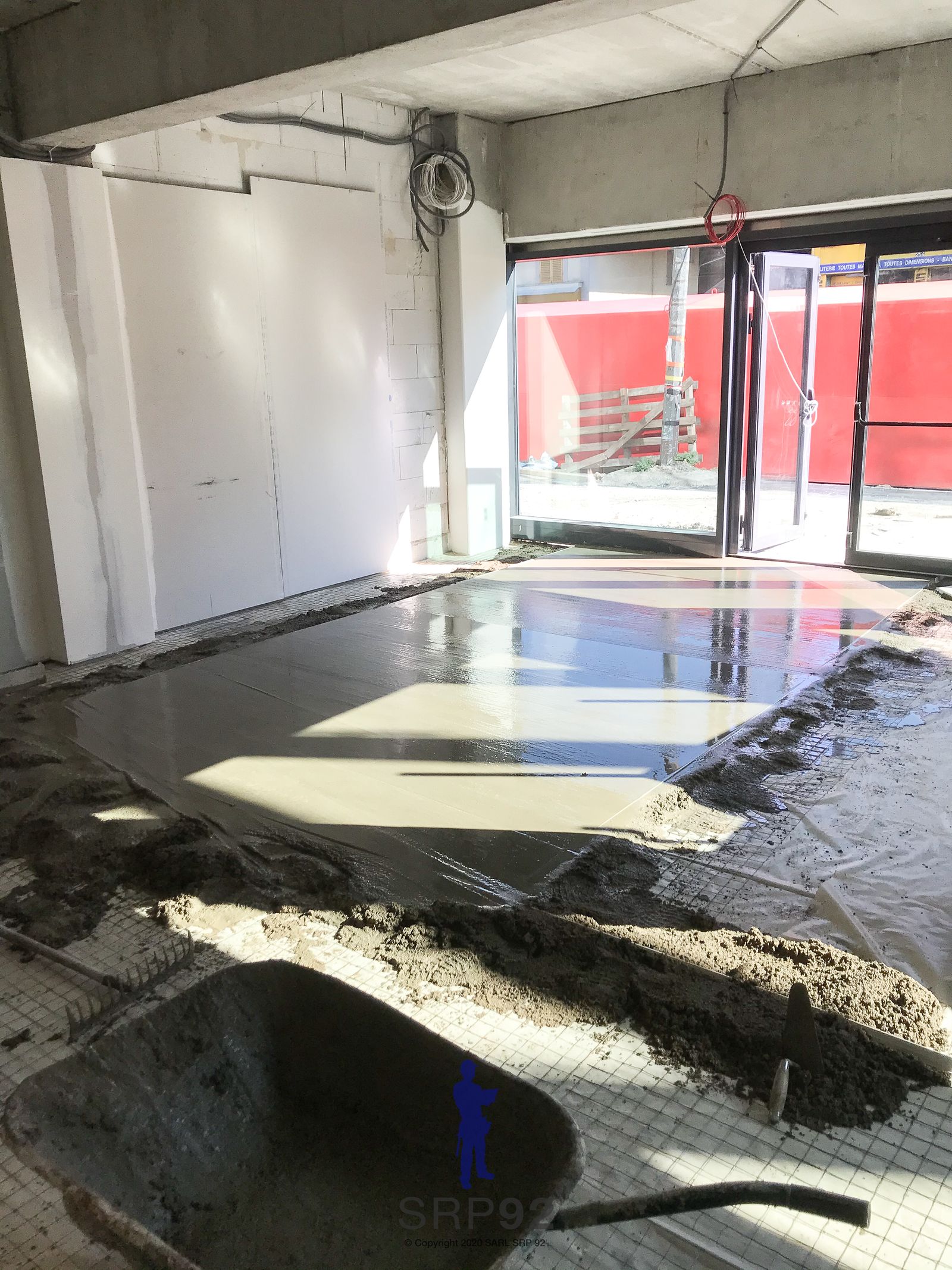 Finition de peinture après travaux